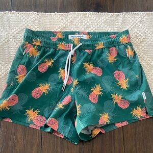 Madang Green Pineapple Print Men's Shorts